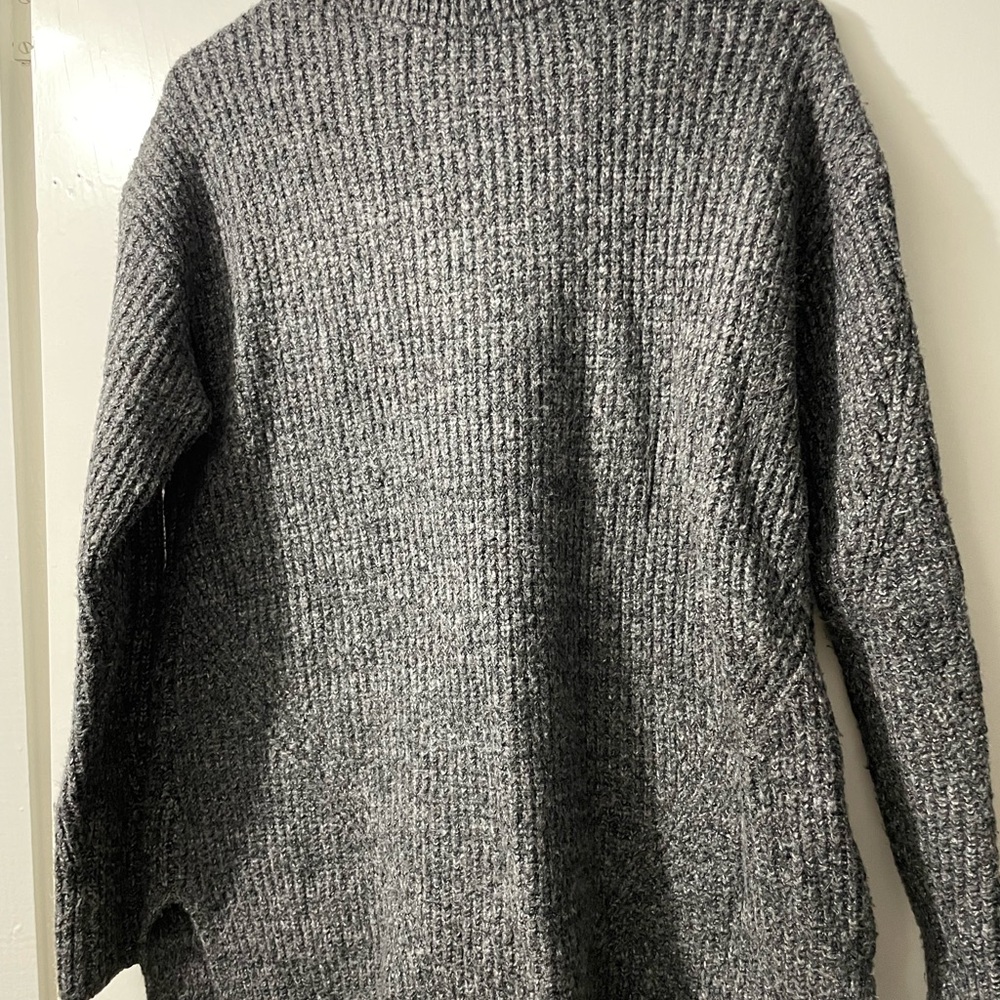 Old Navy Gray Turtleneck Sweater